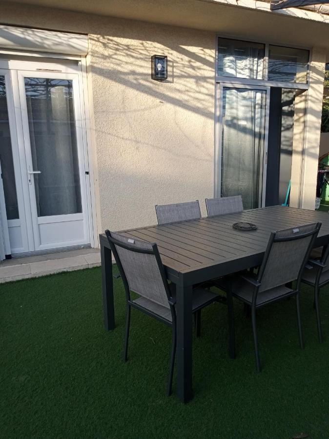 Villa J Et V Bédarrides 외부 사진